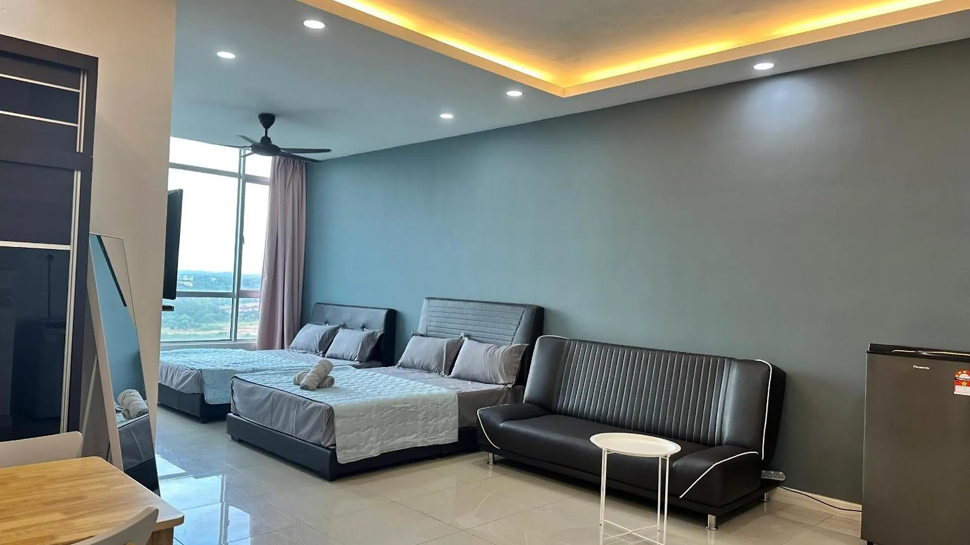 Panoramic View - Utm Paradigm -Tvbox contacts